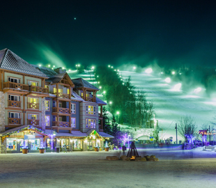 Bus Coach Rental Blue Mountain Skiing Trip